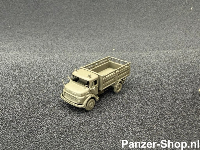 spur (N) Mercedes-Benz 1113, THW Pritsche Modell