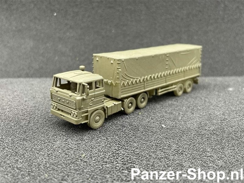 spur (TT) DAF 2800, Zugmaschine & Plane Auflieger Modell